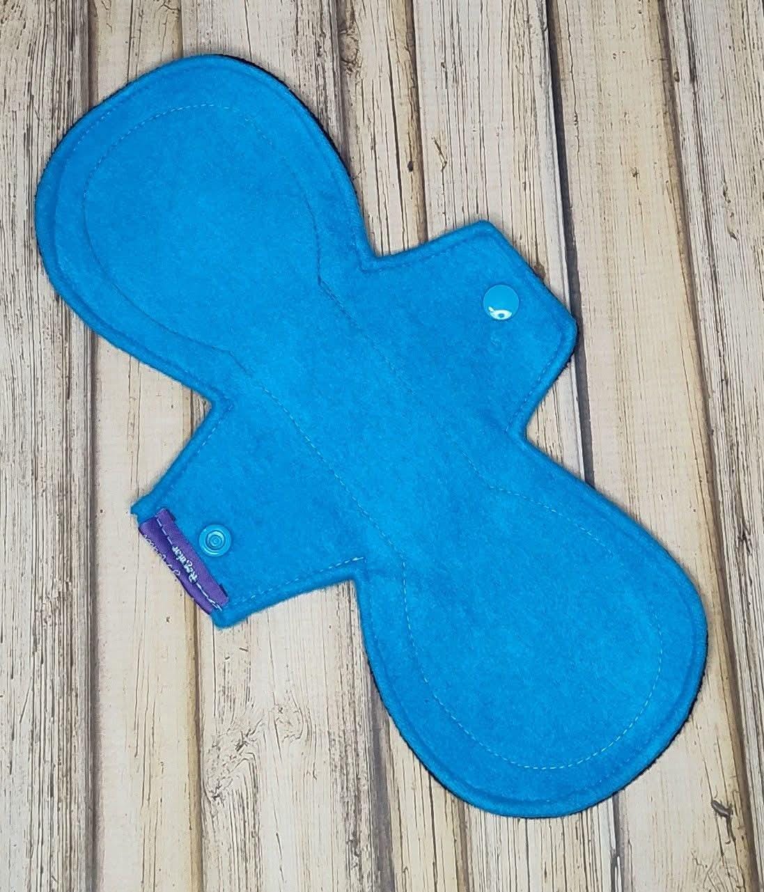 11" Teen in regular absorbency