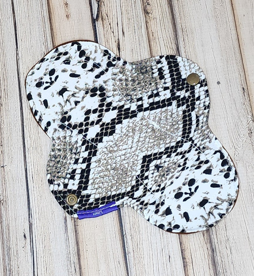 8" liner cloth pad