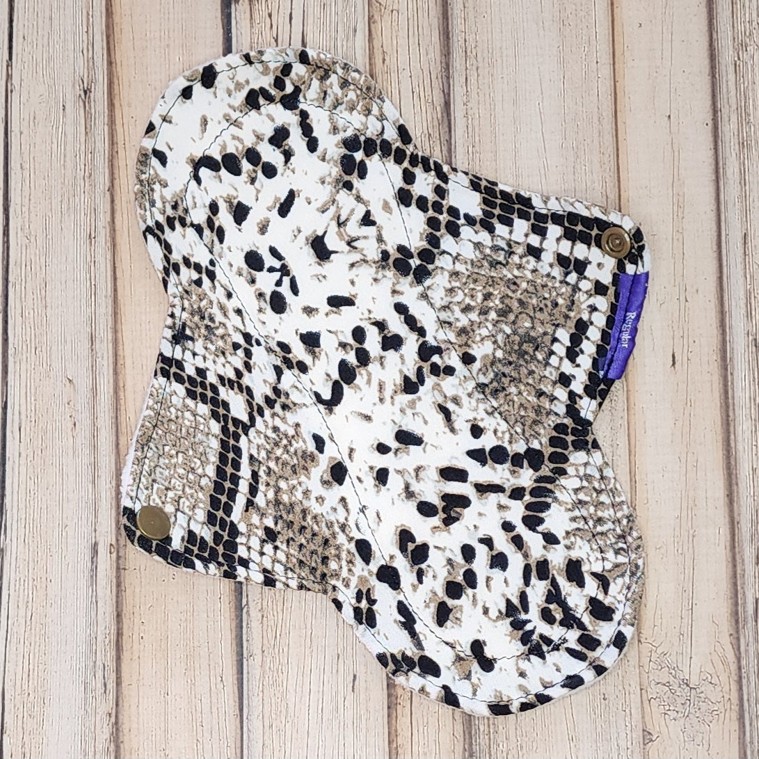 9" regular cloth pad