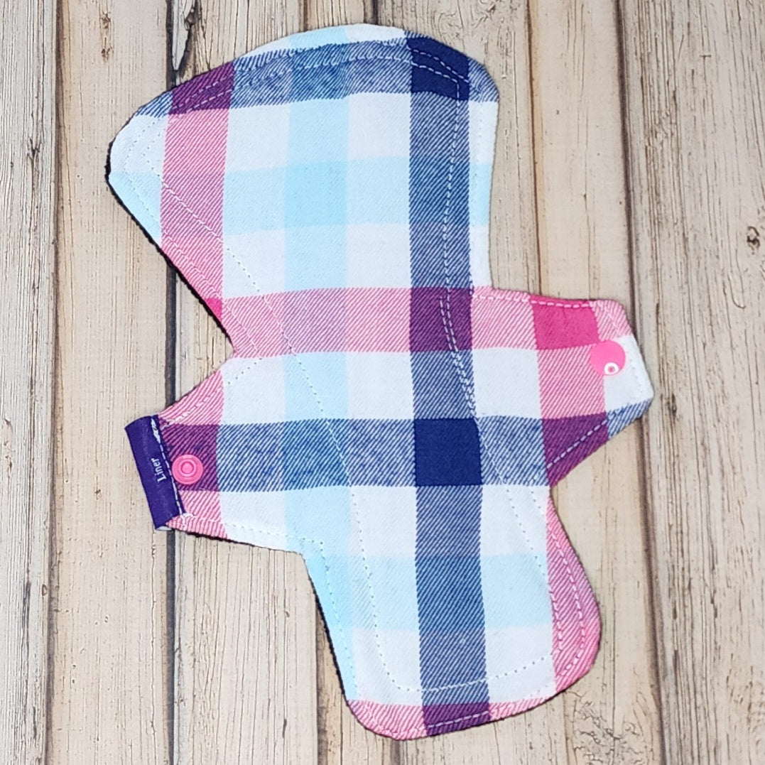 10" liner front flow cloth pad